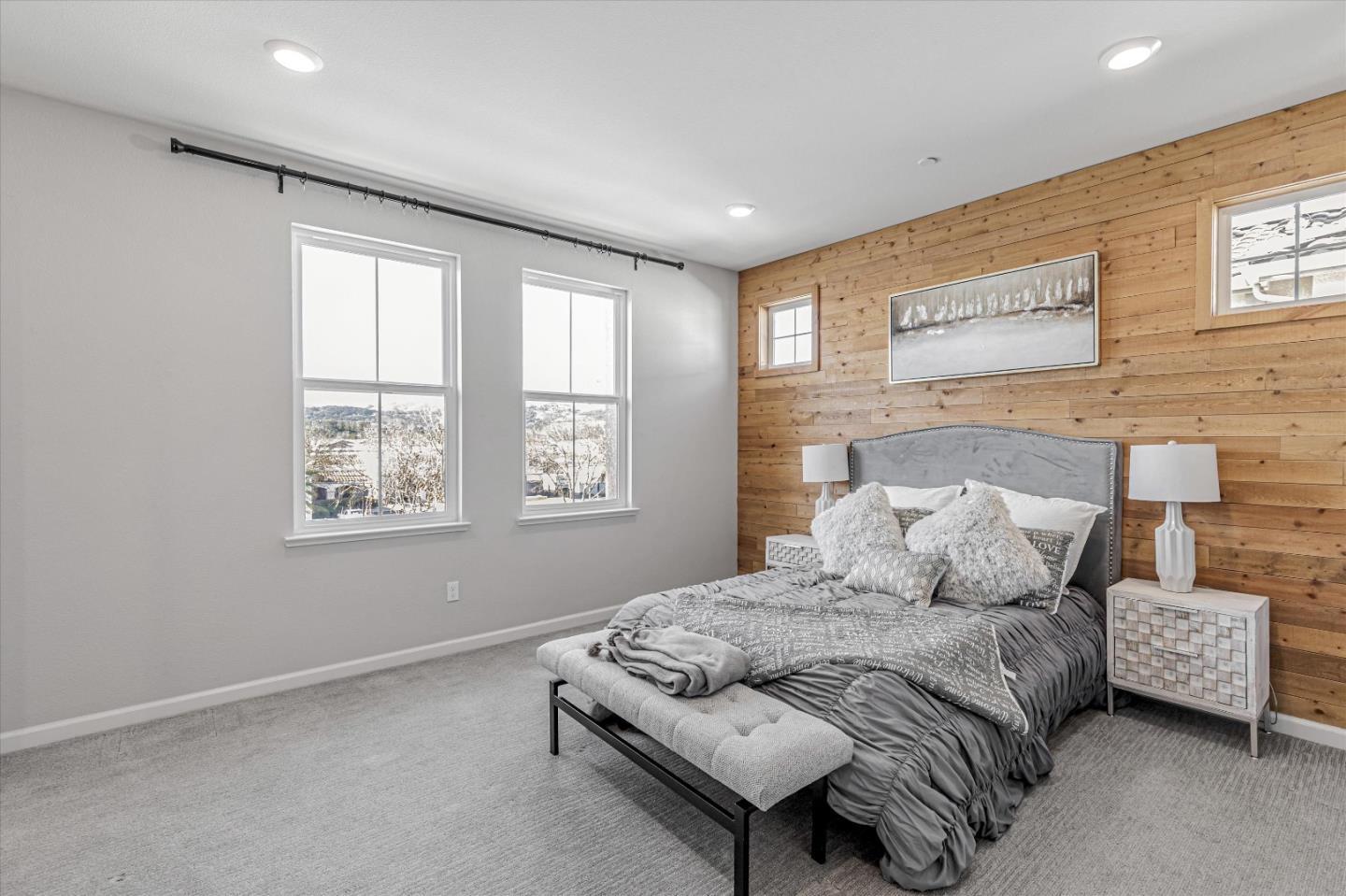 Detail Gallery Image 5 of 33 For 18018 Monterey St, Morgan Hill,  CA 95037 - 4 Beds | 3/1 Baths