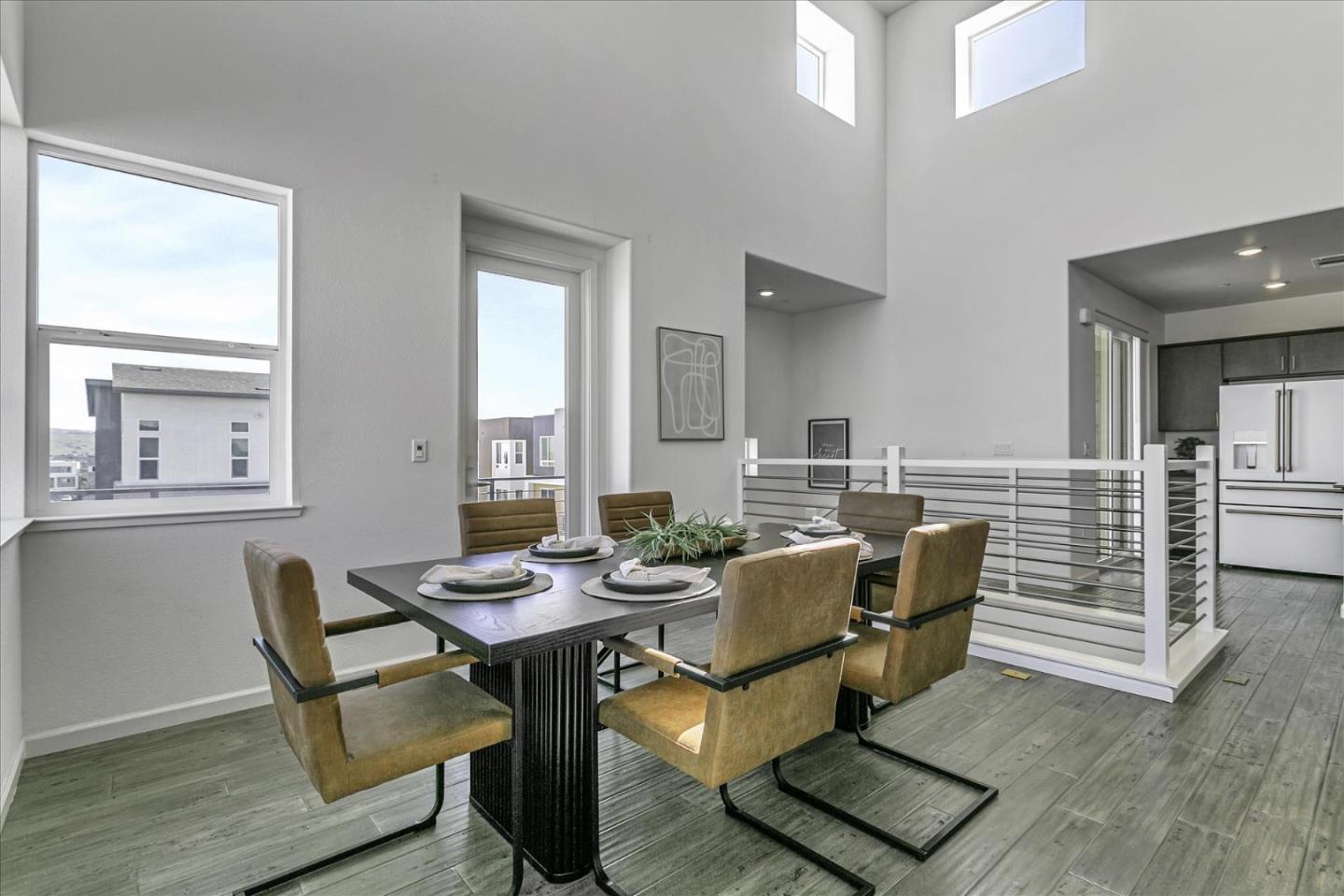 Detail Gallery Image 13 of 32 For 202 Agustin Narvaez St #2,  San Jose,  CA 95136 - 2 Beds | 2 Baths