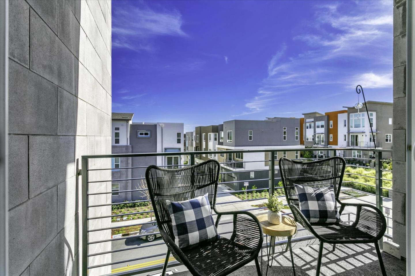 Detail Gallery Image 29 of 32 For 202 Agustin Narvaez St #2,  San Jose,  CA 95136 - 2 Beds | 2 Baths