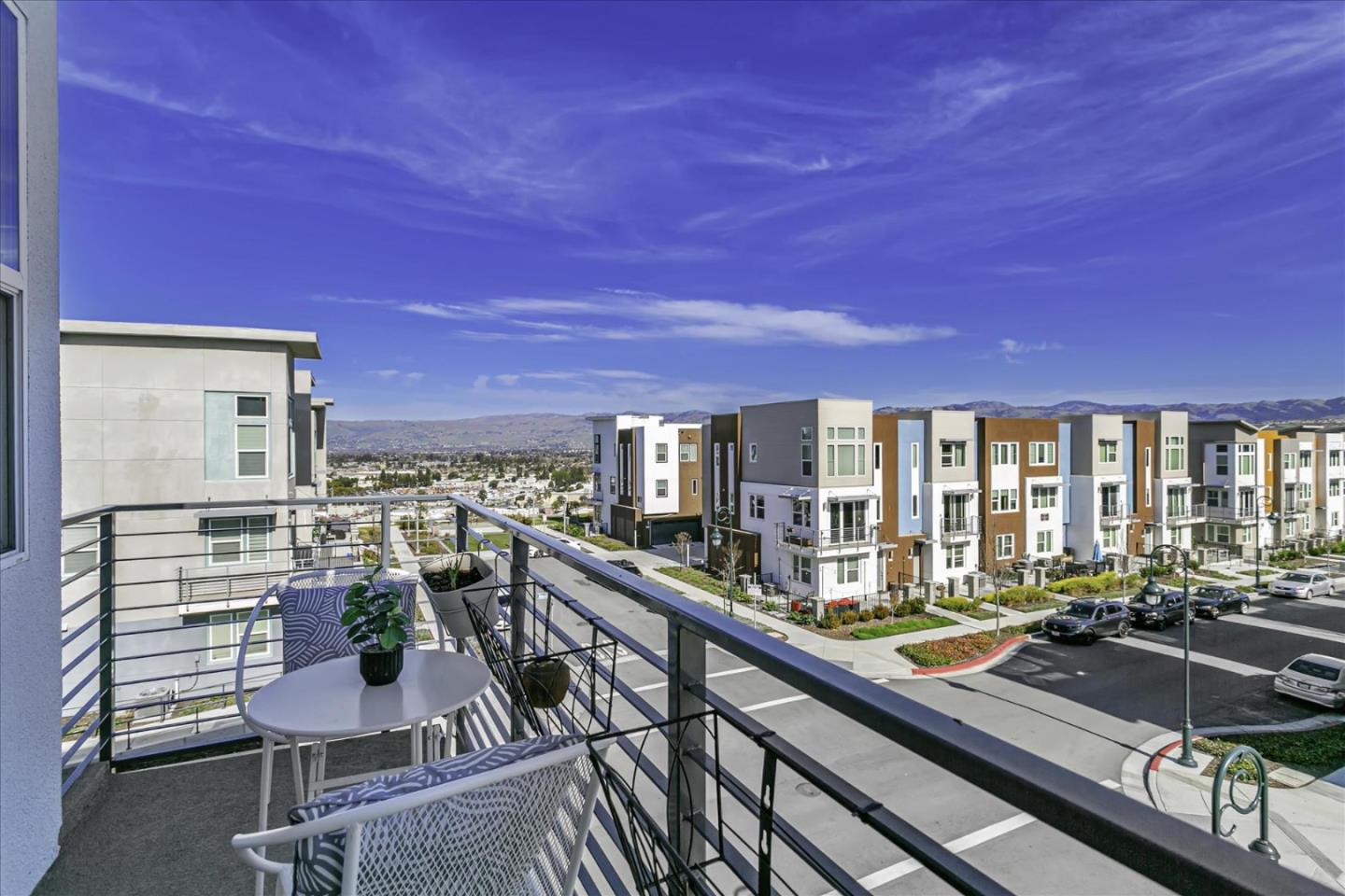Detail Gallery Image 30 of 32 For 202 Agustin Narvaez St #2,  San Jose,  CA 95136 - 2 Beds | 2 Baths