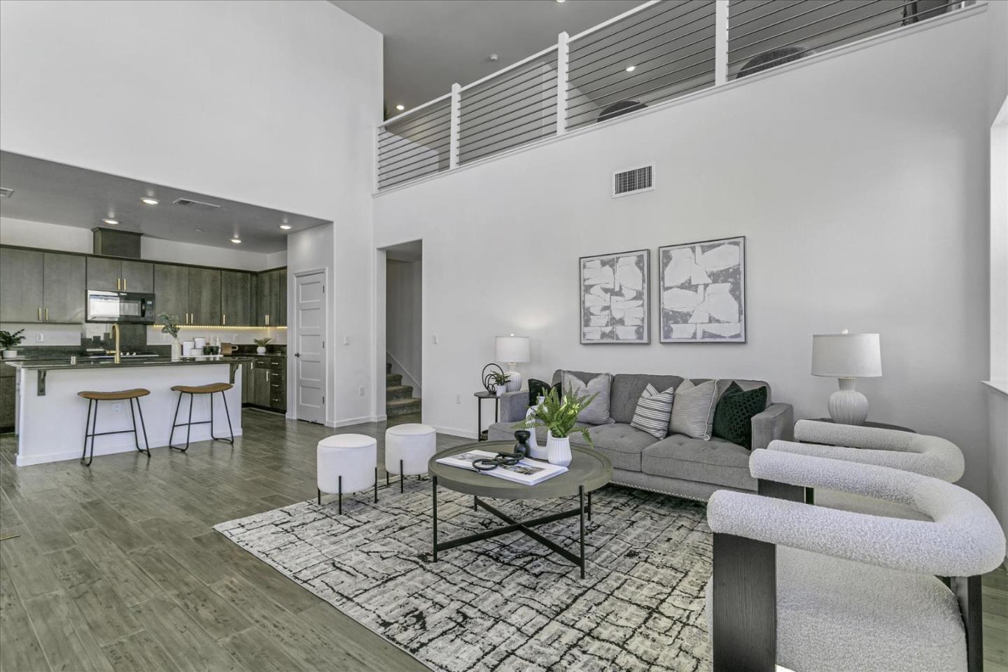 Detail Gallery Image 6 of 32 For 202 Agustin Narvaez St #2,  San Jose,  CA 95136 - 2 Beds | 2 Baths