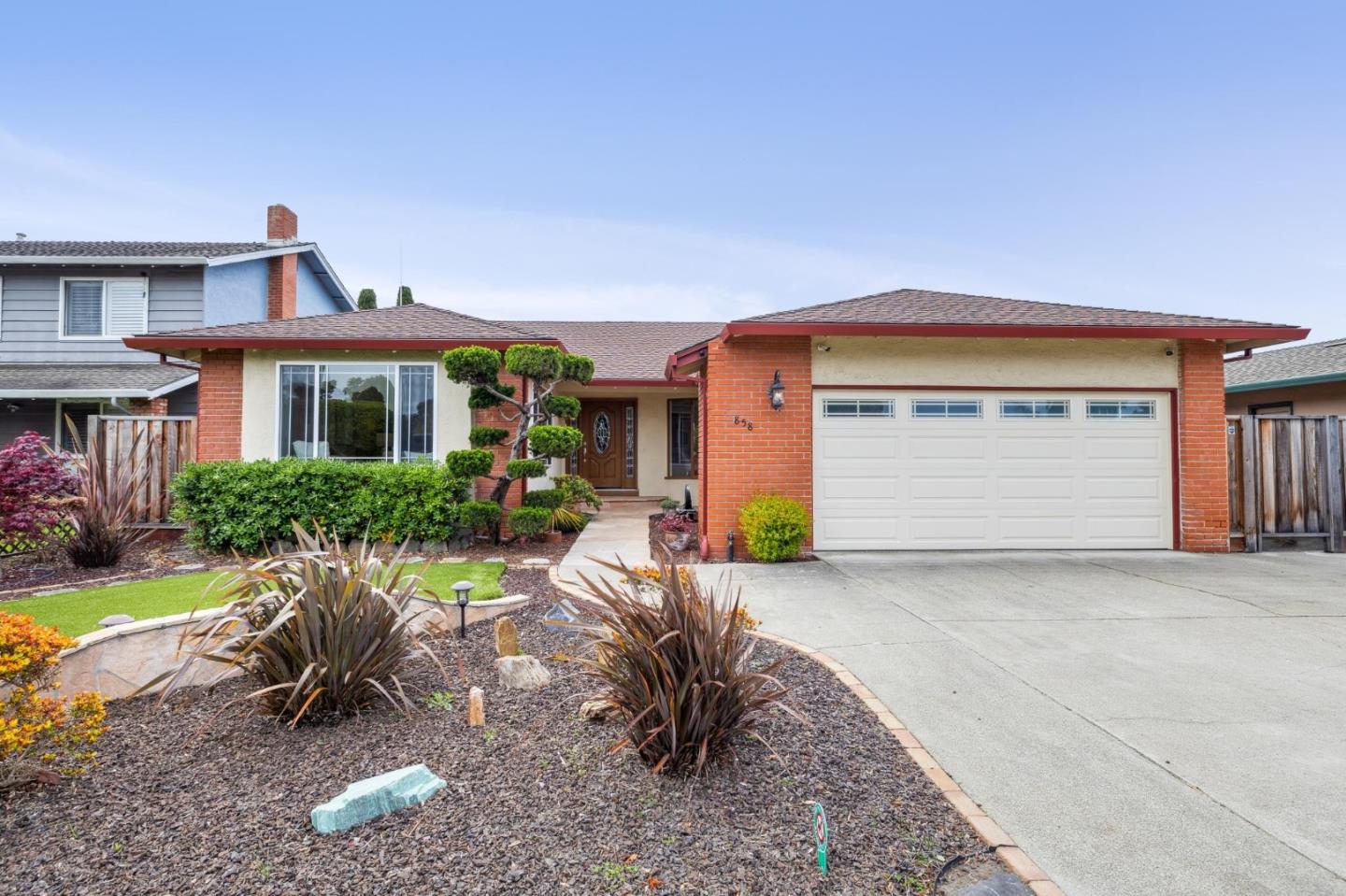 Detail Gallery Image 14 of 80 For 858 Chrysopolis Dr, Foster City,  CA 94404 - 3 Beds | 2 Baths