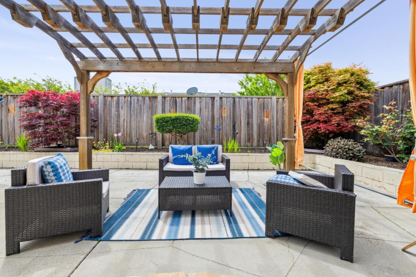 Detail Gallery Image 49 of 80 For 858 Chrysopolis Dr, Foster City,  CA 94404 - 3 Beds | 2 Baths