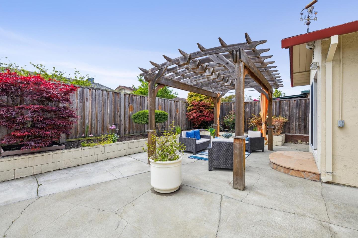 Detail Gallery Image 69 of 80 For 858 Chrysopolis Dr, Foster City,  CA 94404 - 3 Beds | 2 Baths