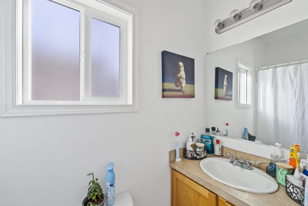 Detail Gallery Image 10 of 11 For 1730 Commercial #32,  Santa Cruz,  CA 95065 - 1 Beds | 1 Baths