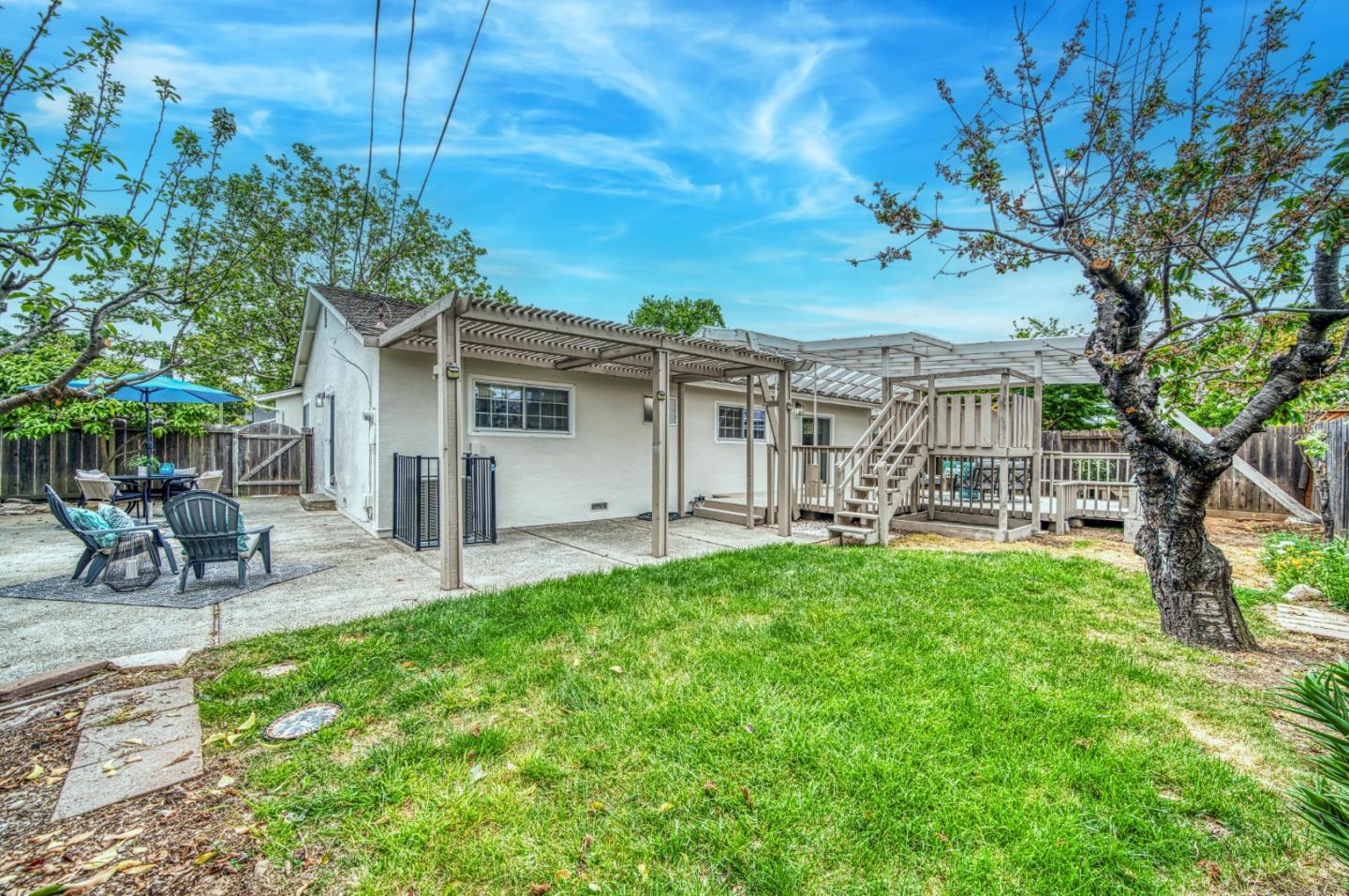Detail Gallery Image 12 of 25 For 4821 Bannock Cir, San Jose,  CA 95130 - 3 Beds | 2 Baths