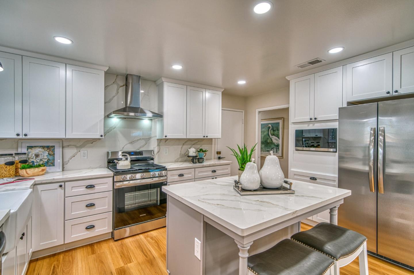 Detail Gallery Image 4 of 25 For 4821 Bannock Cir, San Jose,  CA 95130 - 3 Beds | 2 Baths
