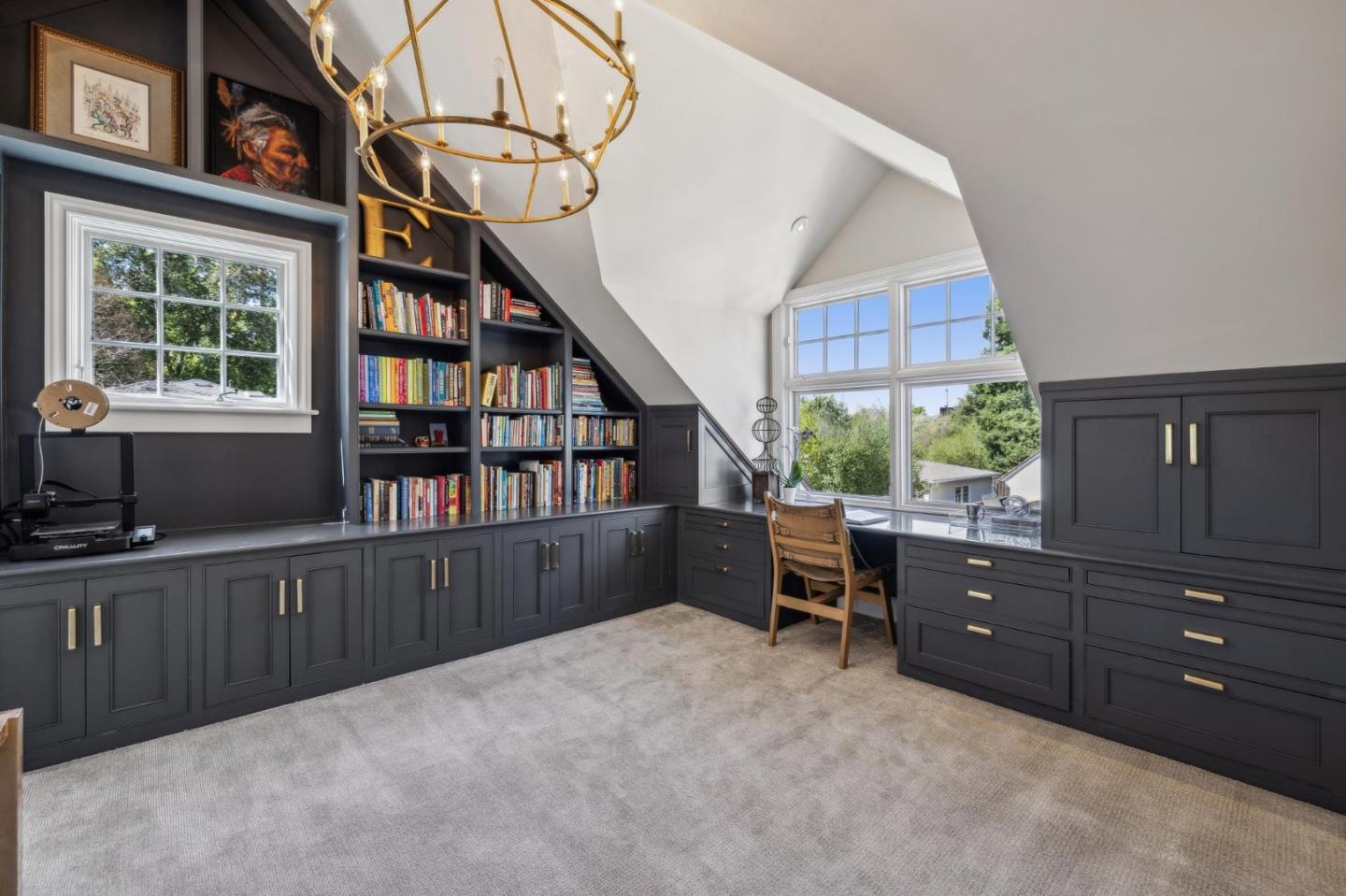 Detail Gallery Image 34 of 67 For 1585 Edgewood Dr, Palo Alto,  CA 94303 - 6 Beds | 6/1 Baths