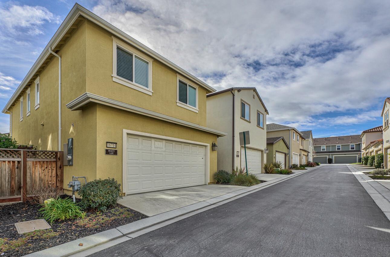 Detail Gallery Image 29 of 35 For 16714 Pickett Ln, East Garrison,  CA 93933 - 3 Beds | 2/1 Baths