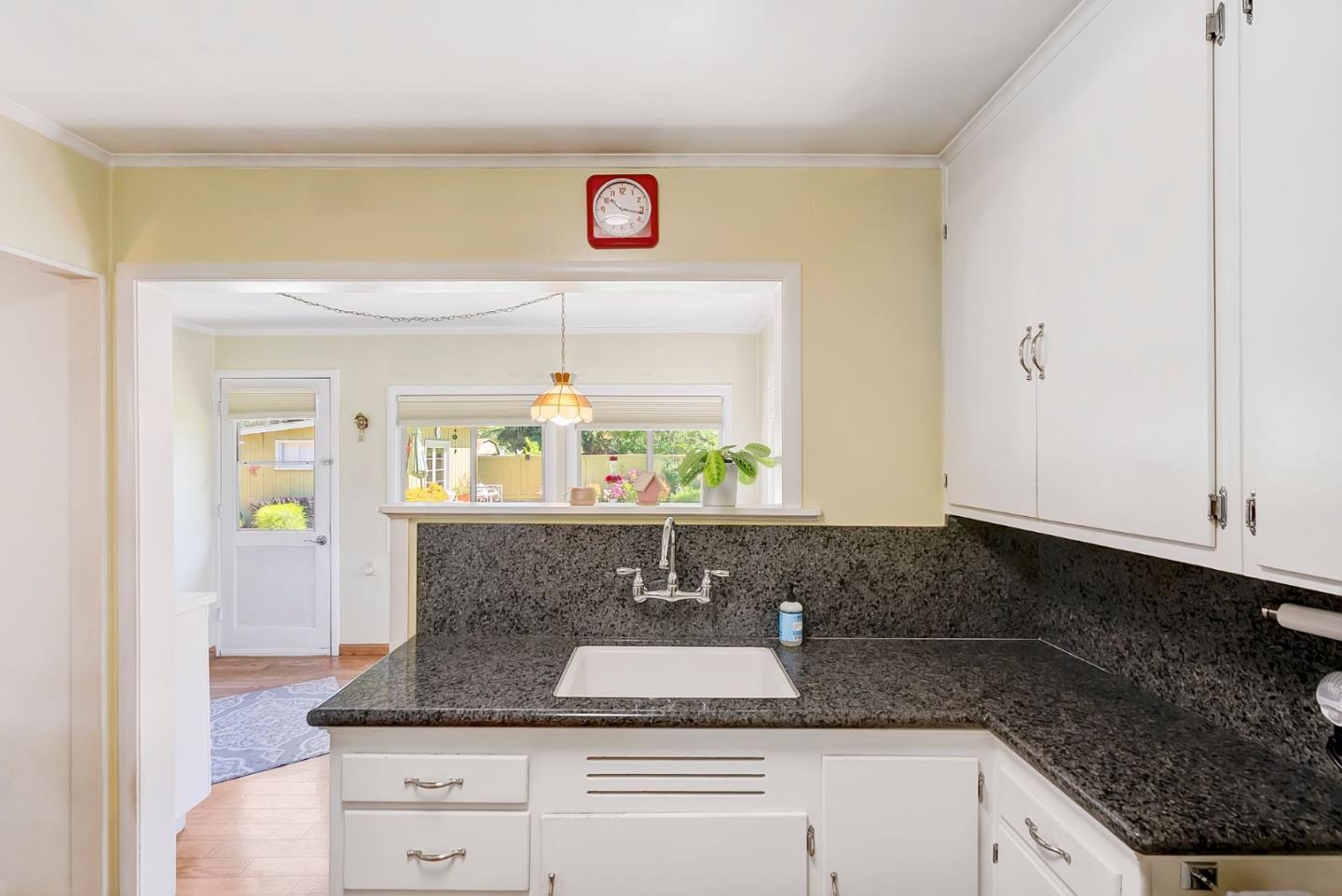 Detail Gallery Image 18 of 40 For 17780 Elm Rd, Morgan Hill,  CA 95037 - 2 Beds | 1 Baths