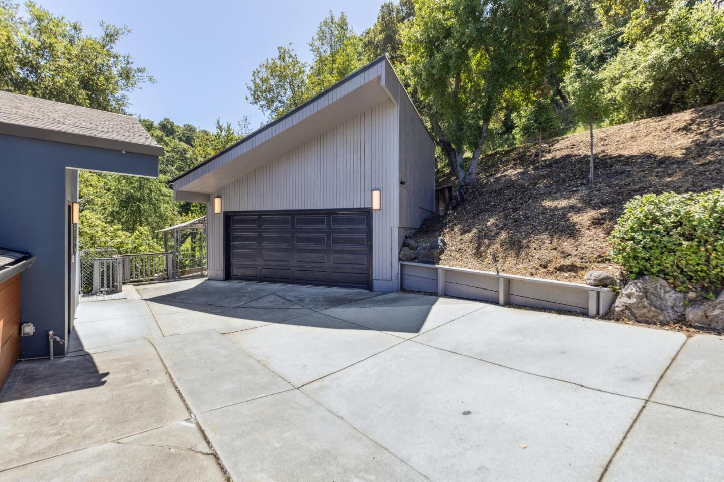 Detail Gallery Image 61 of 75 For 205 Wooded View Dr, Los Gatos,  CA 95032 - 5 Beds | 5/1 Baths