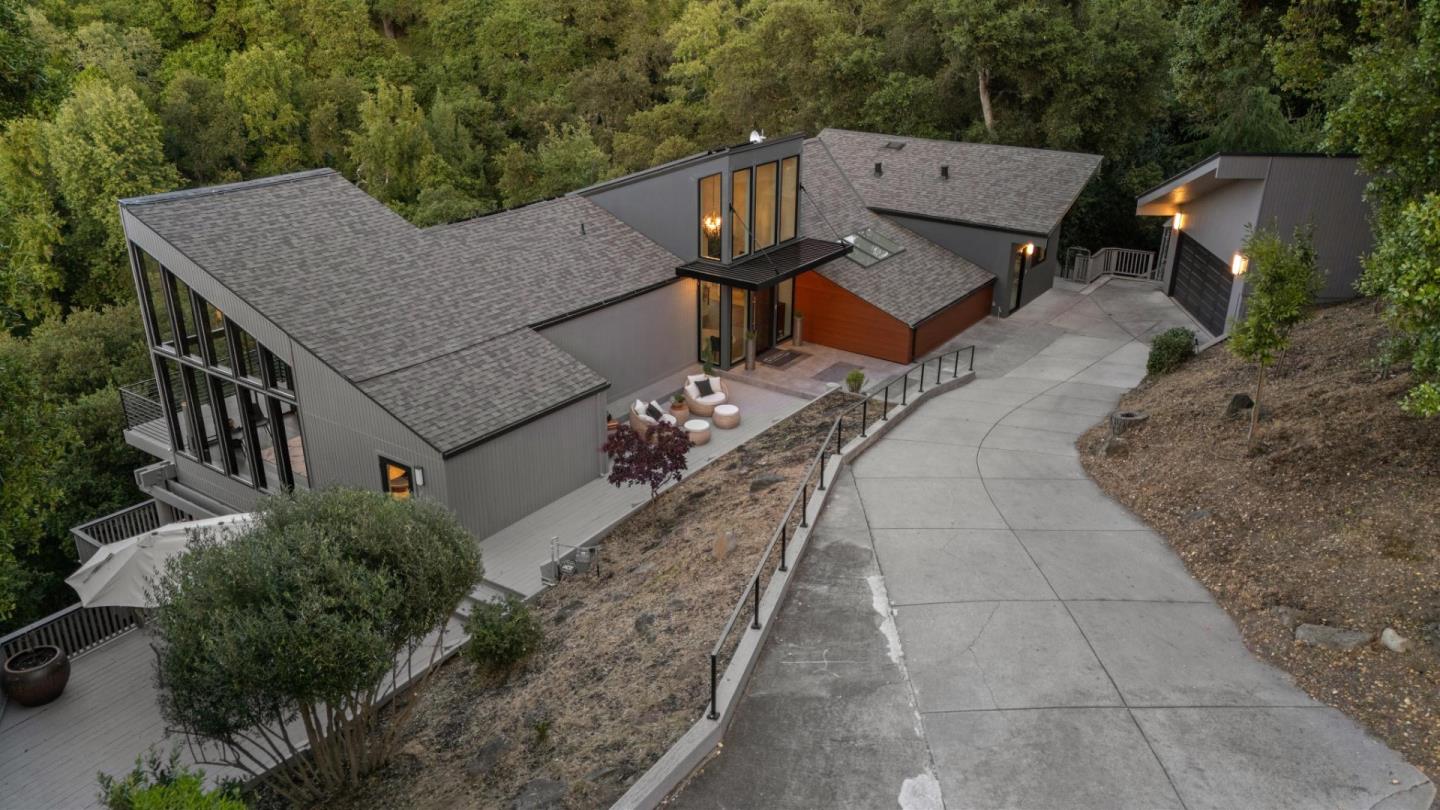 Detail Gallery Image 62 of 75 For 205 Wooded View Dr, Los Gatos,  CA 95032 - 5 Beds | 5/1 Baths