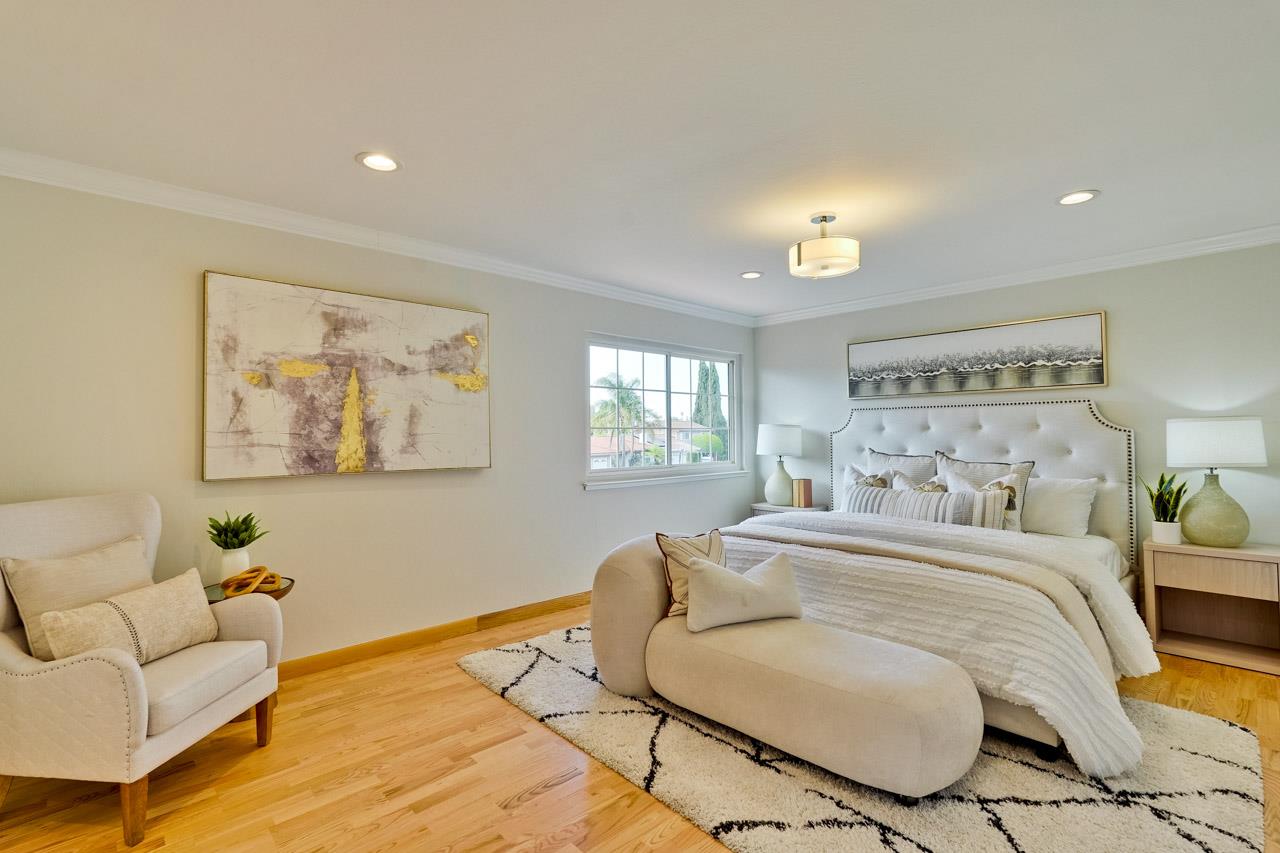 Detail Gallery Image 33 of 51 For 592 Torland Ct, Sunnyvale,  CA 94087 - 5 Beds | 3/1 Baths