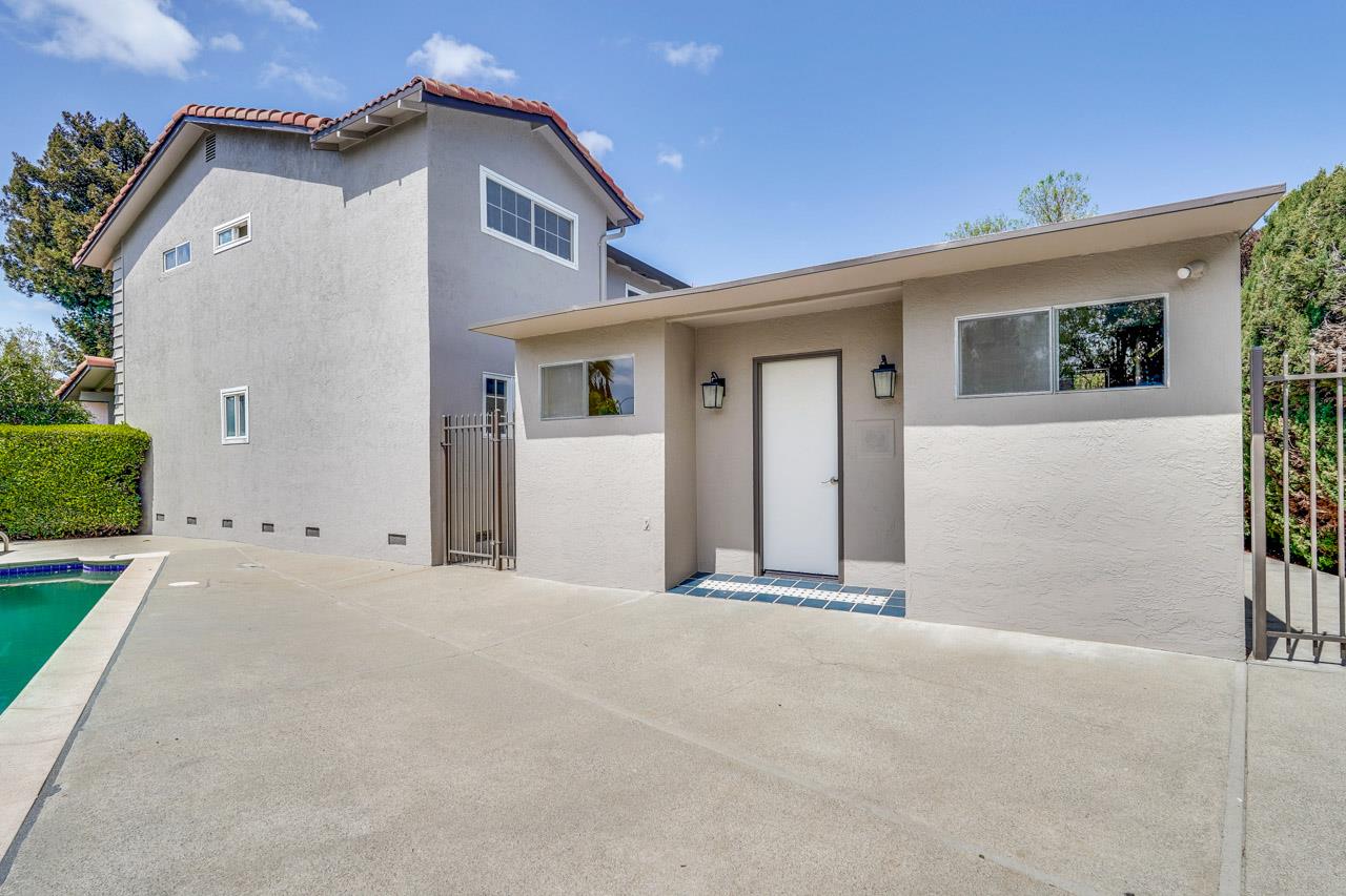 Detail Gallery Image 50 of 51 For 592 Torland Ct, Sunnyvale,  CA 94087 - 5 Beds | 3/1 Baths