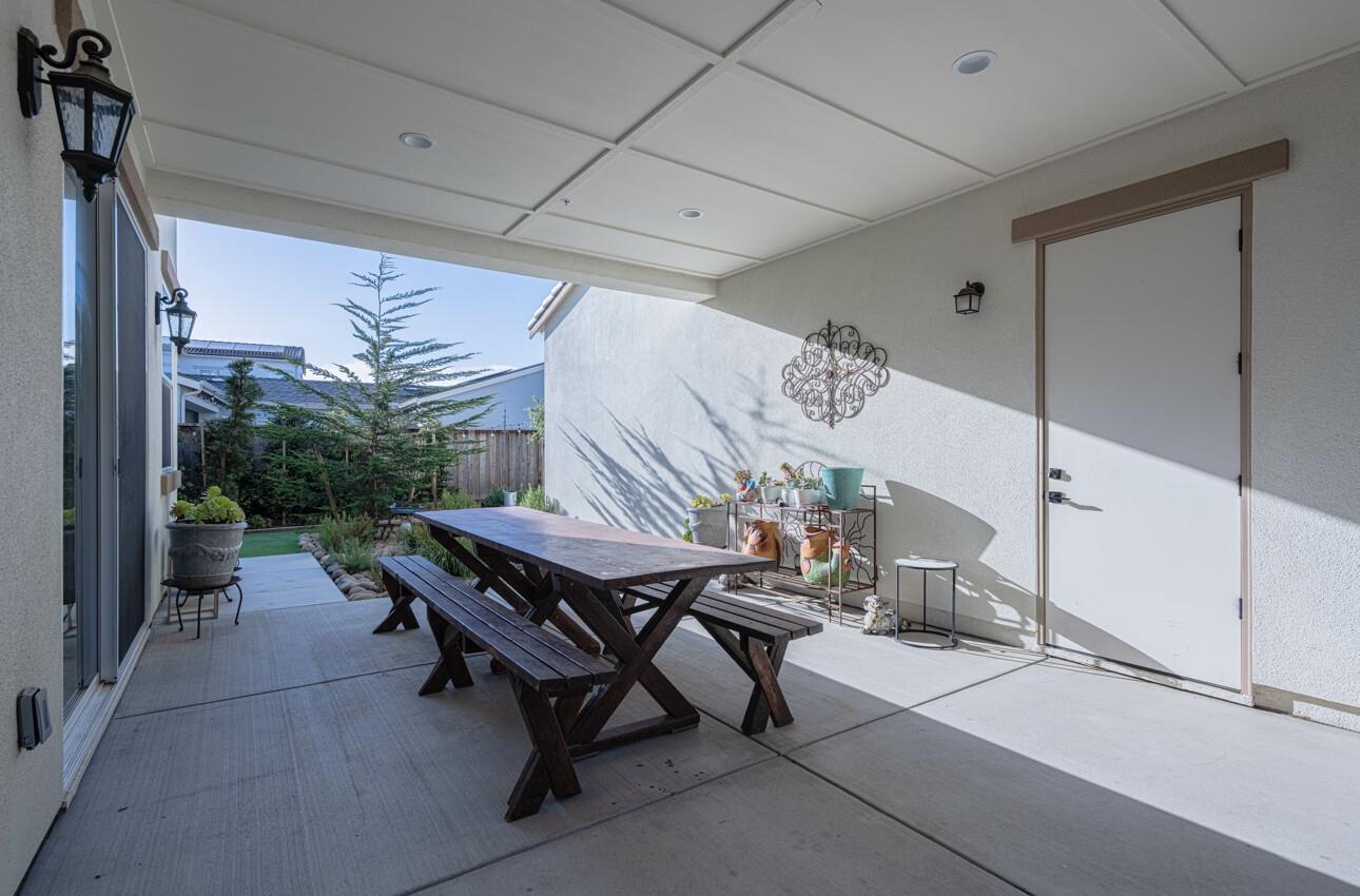 Detail Gallery Image 15 of 44 For 477 Marina Heights Dr, Marina,  CA 93933 - 4 Beds | 2/1 Baths