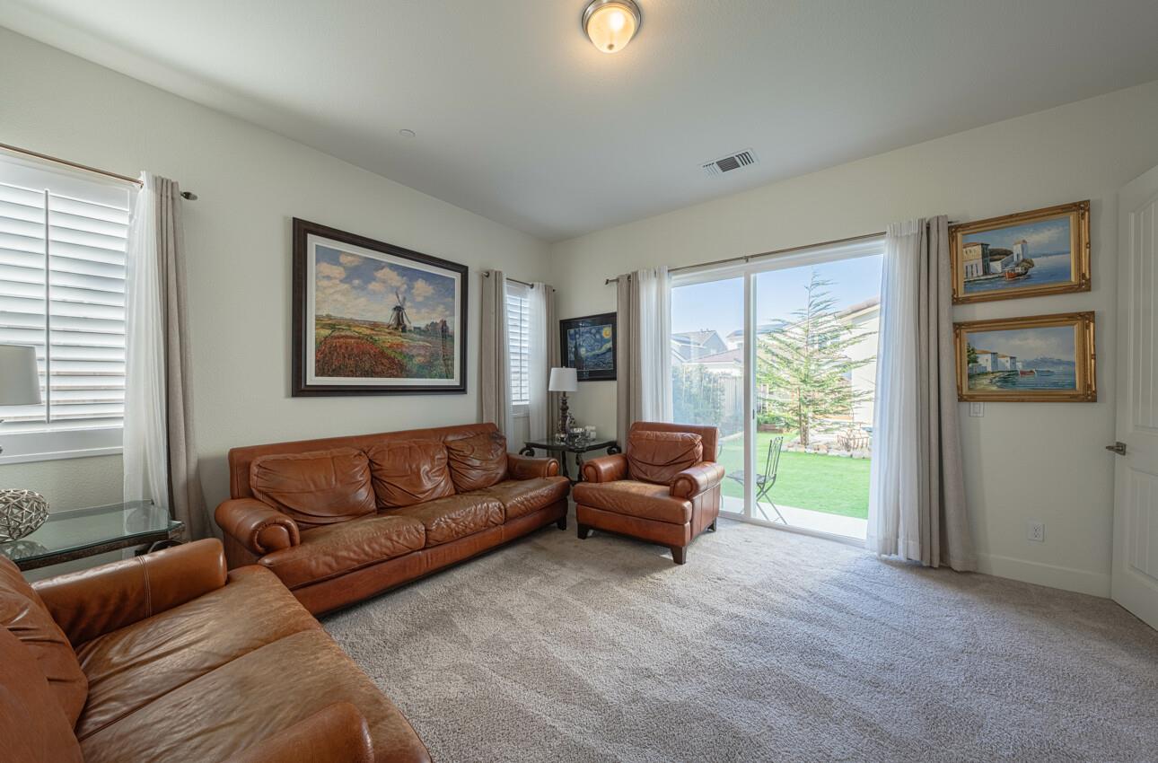 Detail Gallery Image 20 of 44 For 477 Marina Heights Dr, Marina,  CA 93933 - 4 Beds | 2/1 Baths