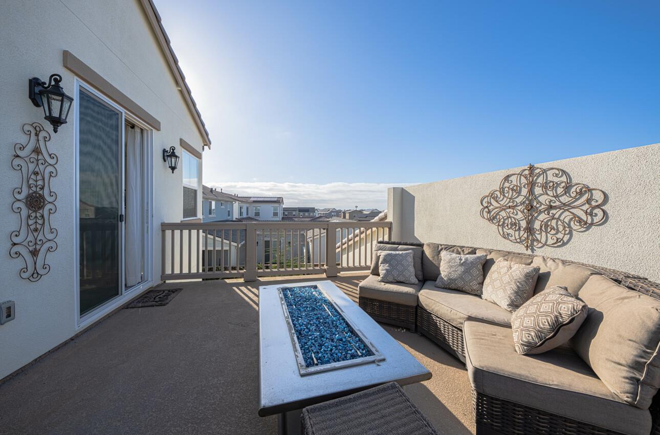 Detail Gallery Image 31 of 44 For 477 Marina Heights Dr, Marina,  CA 93933 - 4 Beds | 2/1 Baths