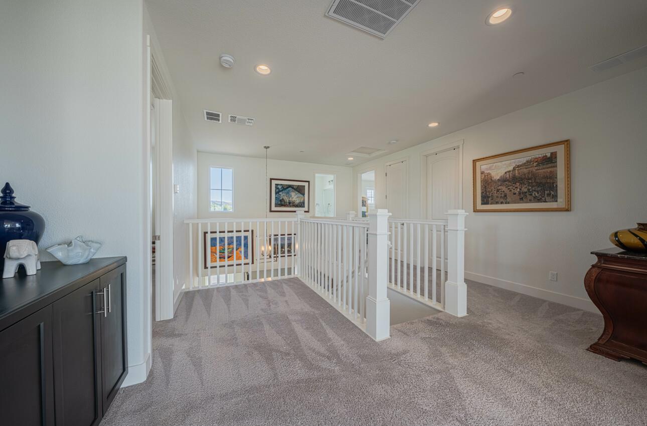 Detail Gallery Image 32 of 44 For 477 Marina Heights Dr, Marina,  CA 93933 - 4 Beds | 2/1 Baths