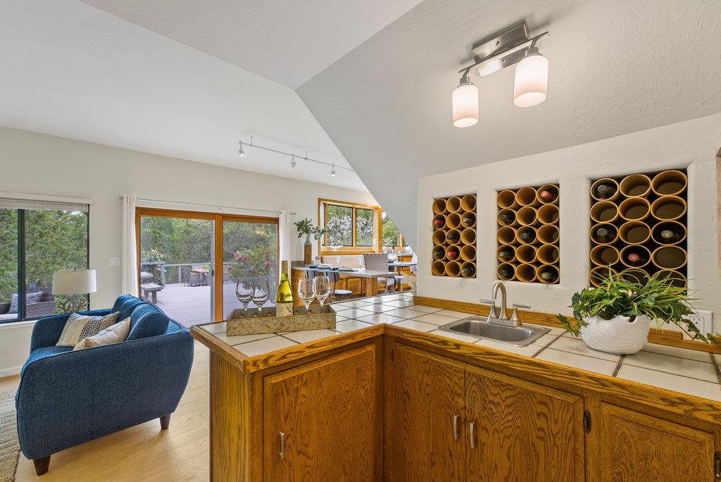 Detail Gallery Image 17 of 47 For 125 El Pinar, Watsonville,  CA 95076 - 4 Beds | 3 Baths