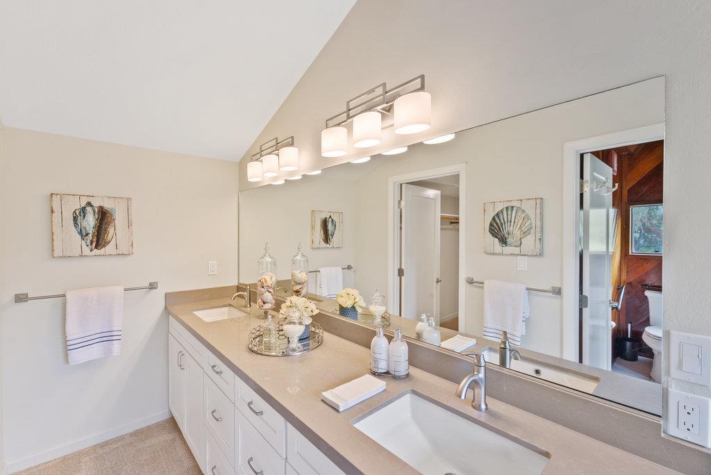 Detail Gallery Image 25 of 47 For 125 El Pinar, Watsonville,  CA 95076 - 4 Beds | 3 Baths