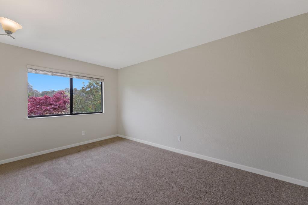 Detail Gallery Image 32 of 47 For 125 El Pinar, Watsonville,  CA 95076 - 4 Beds | 3 Baths
