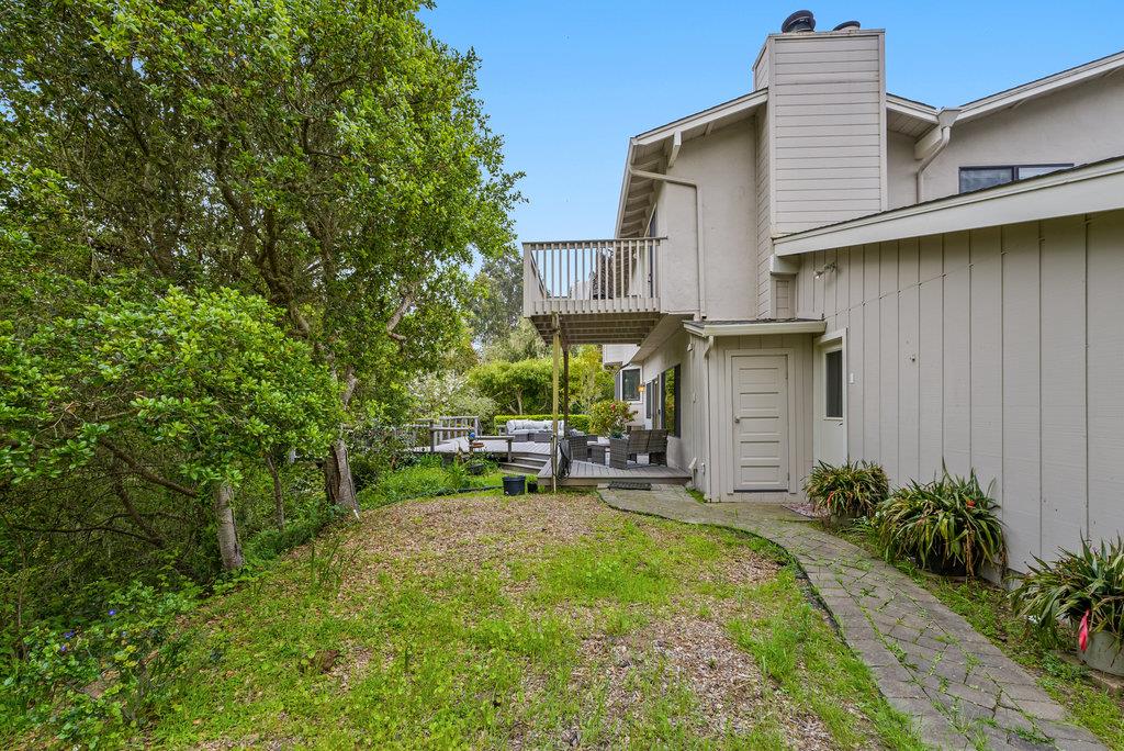 Detail Gallery Image 40 of 47 For 125 El Pinar, Watsonville,  CA 95076 - 4 Beds | 3 Baths