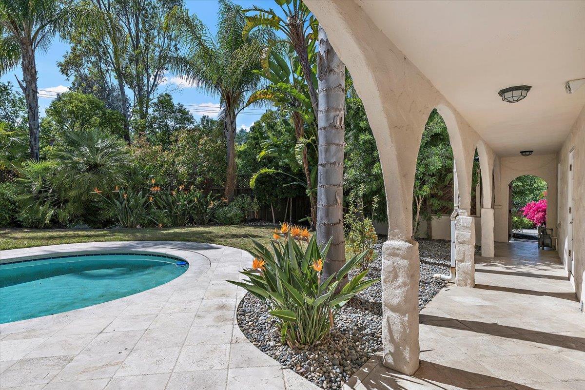 Detail Gallery Image 25 of 45 For 17274 Verdes Robles, Los Gatos,  CA 95030 - 4 Beds | 3 Baths