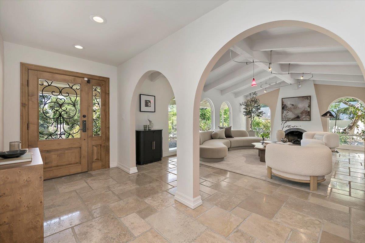 Detail Gallery Image 3 of 45 For 17274 Verdes Robles, Los Gatos,  CA 95030 - 4 Beds | 3 Baths