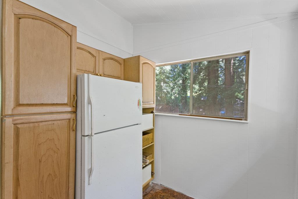 Detail Gallery Image 5 of 22 For 361 Acorn Dr, Boulder Creek,  CA 95006 - 2 Beds | 1 Baths