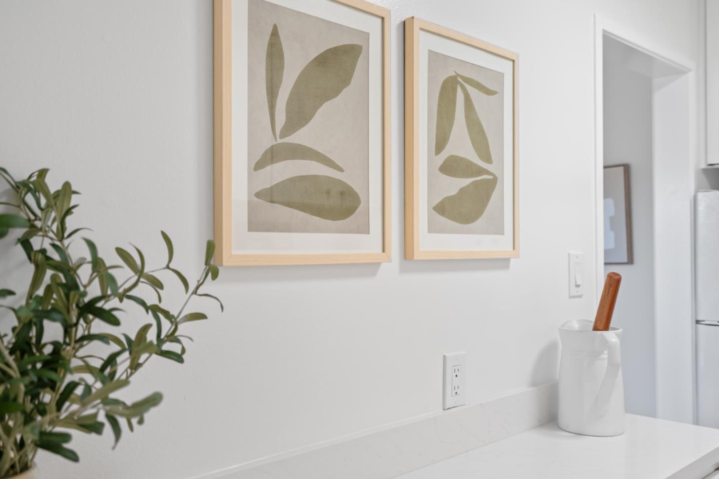 Detail Gallery Image 10 of 35 For 904 Peninsula Ave #409,  San Mateo,  CA 94401 - 1 Beds | 1 Baths