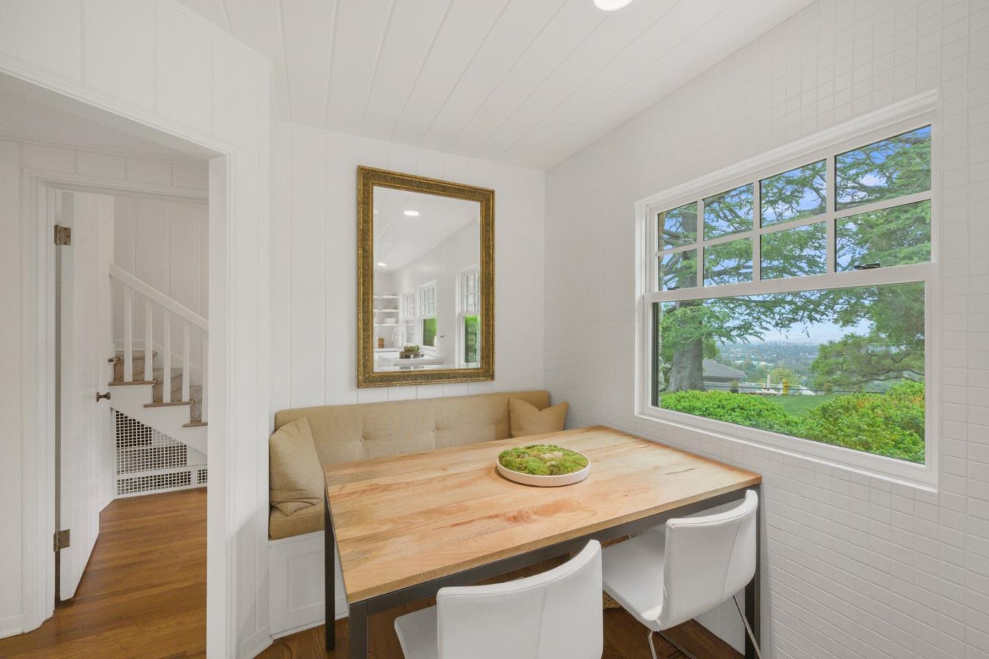 Detail Gallery Image 12 of 53 For 17516 High St, Los Gatos,  CA 95030 - 4 Beds | 2/1 Baths