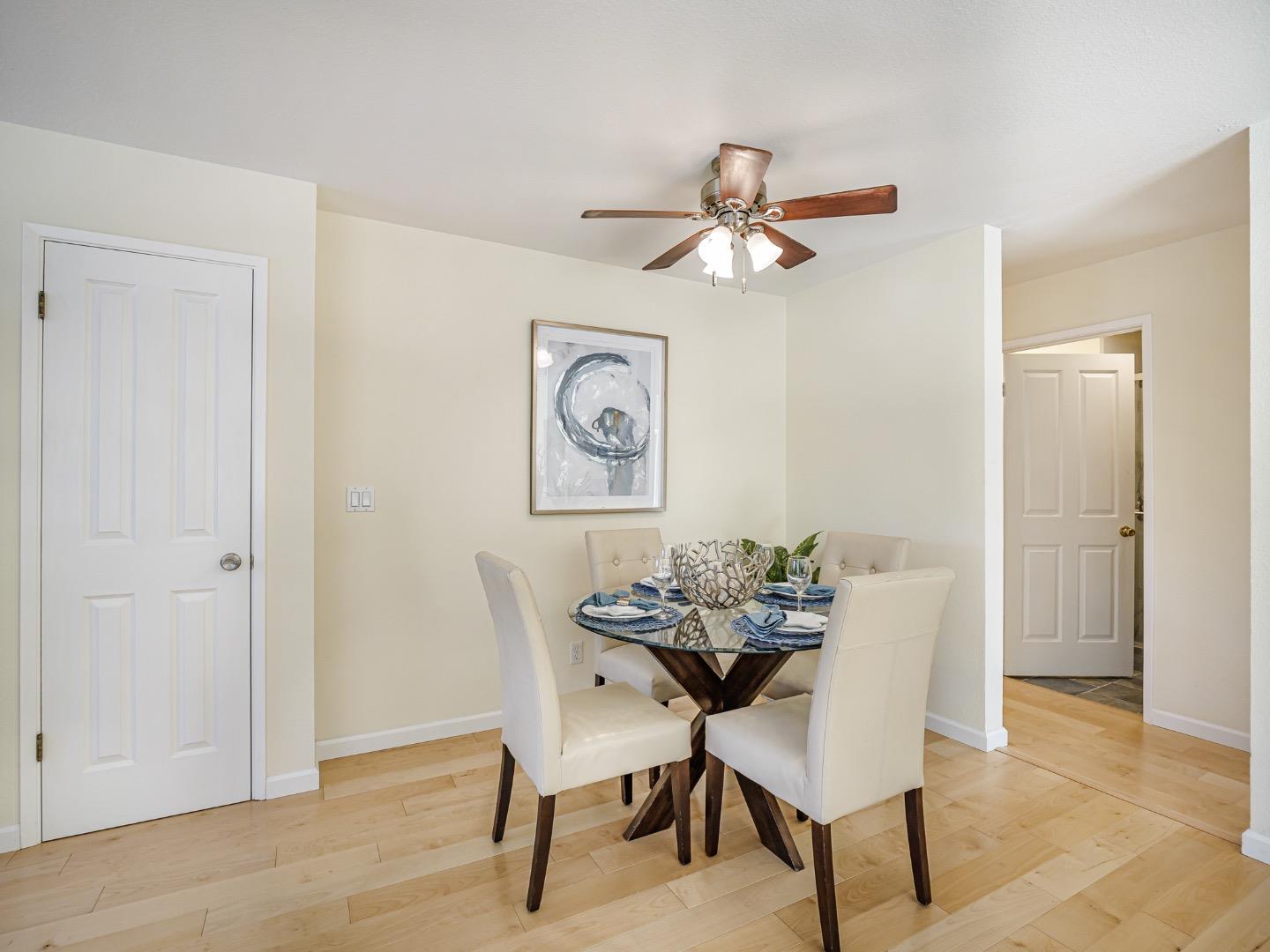 Detail Gallery Image 14 of 37 For 1331 Leila Ct, Santa Cruz,  CA 95062 - 3 Beds | 2 Baths