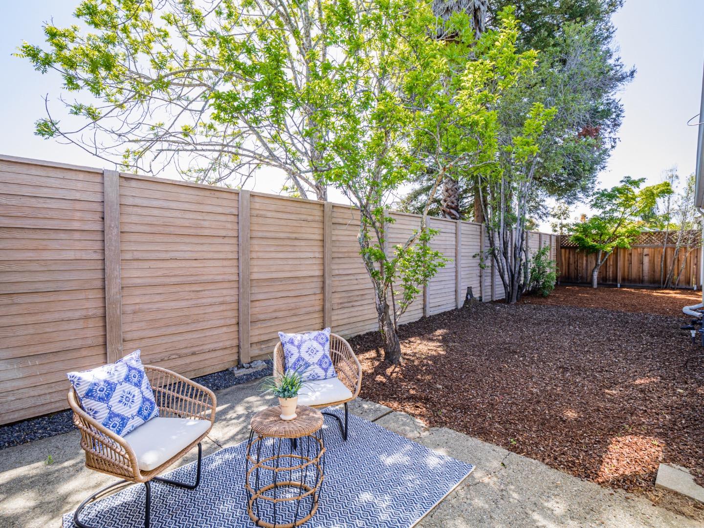 Detail Gallery Image 34 of 37 For 1331 Leila Ct, Santa Cruz,  CA 95062 - 3 Beds | 2 Baths