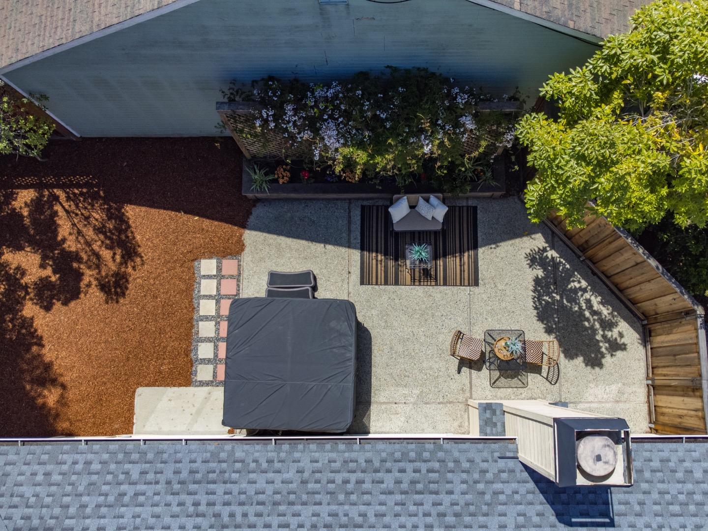 Detail Gallery Image 37 of 37 For 1331 Leila Ct, Santa Cruz,  CA 95062 - 3 Beds | 2 Baths
