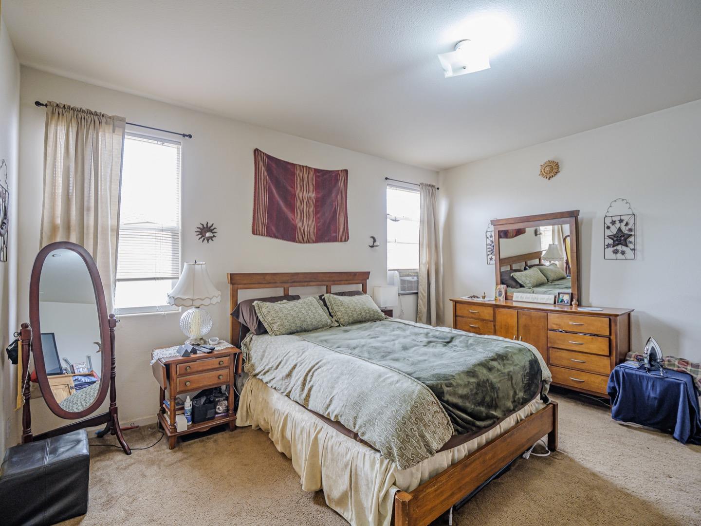 Detail Gallery Image 22 of 24 For 1110 Siena Way, Salinas,  CA 93905 - 4 Beds | 3/1 Baths