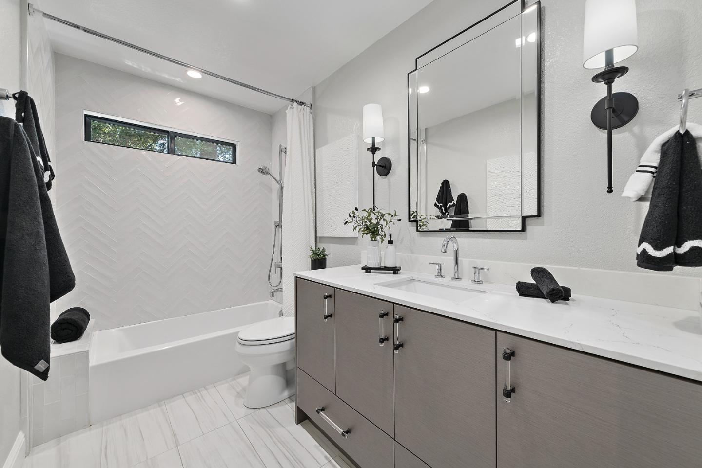 Detail Gallery Image 15 of 32 For 109 Lorain Pl, Los Gatos,  CA 95032 - 3 Beds | 2 Baths