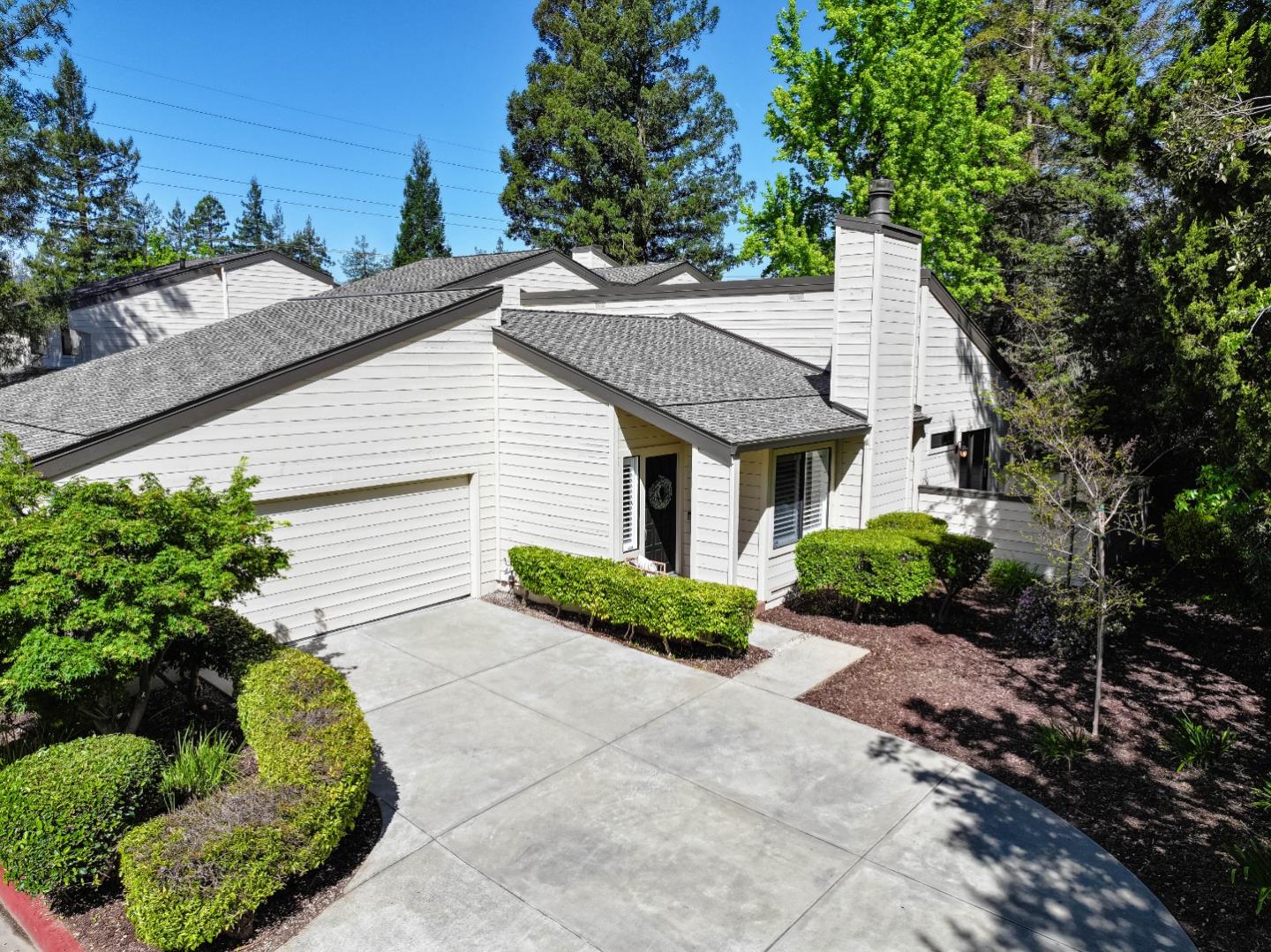 Detail Gallery Image 5 of 32 For 109 Lorain Pl, Los Gatos,  CA 95032 - 3 Beds | 2 Baths