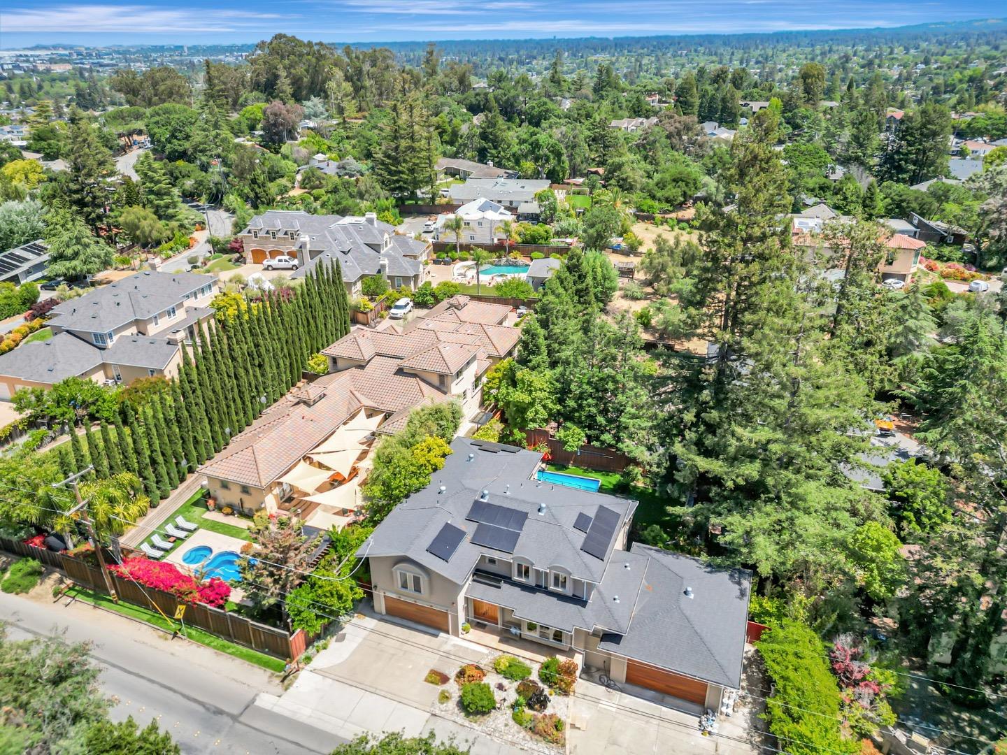 Detail Gallery Image 105 of 121 For 3119 Oak Knoll Dr, Redwood City,  CA 94062 - 8 Beds | 7 Baths