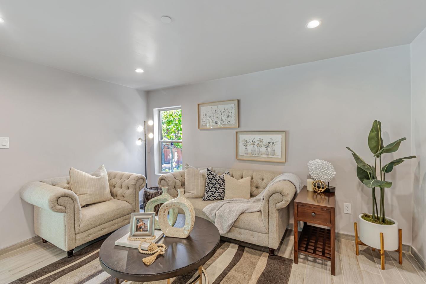 Detail Gallery Image 32 of 121 For 3119 Oak Knoll Dr, Redwood City,  CA 94062 - 8 Beds | 7 Baths