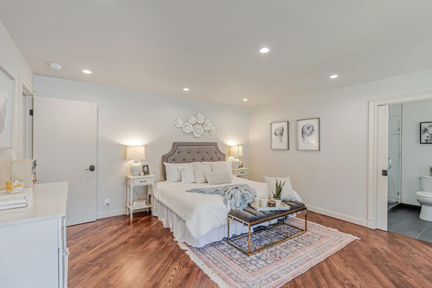 Detail Gallery Image 50 of 121 For 3119 Oak Knoll Dr, Redwood City,  CA 94062 - 8 Beds | 7 Baths