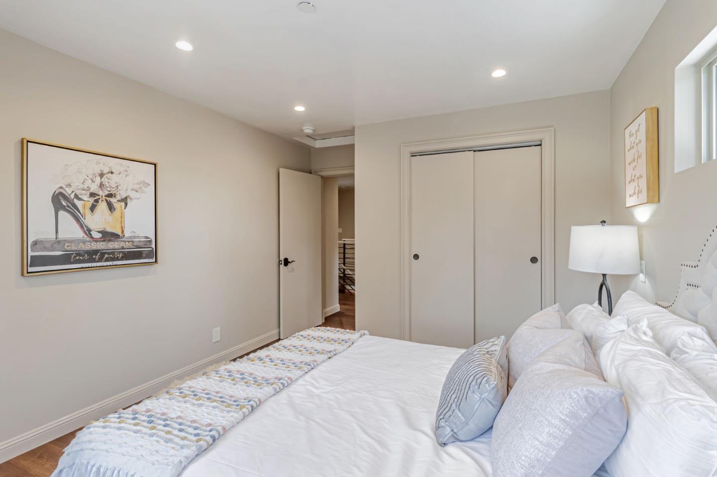 Detail Gallery Image 56 of 121 For 3119 Oak Knoll Dr, Redwood City,  CA 94062 - 8 Beds | 7 Baths