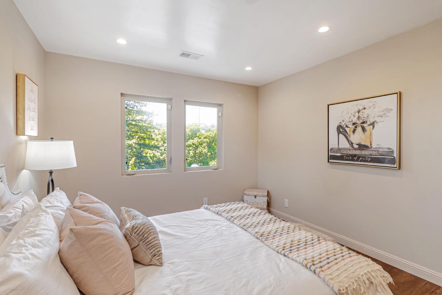 Detail Gallery Image 58 of 121 For 3119 Oak Knoll Dr, Redwood City,  CA 94062 - 8 Beds | 7 Baths