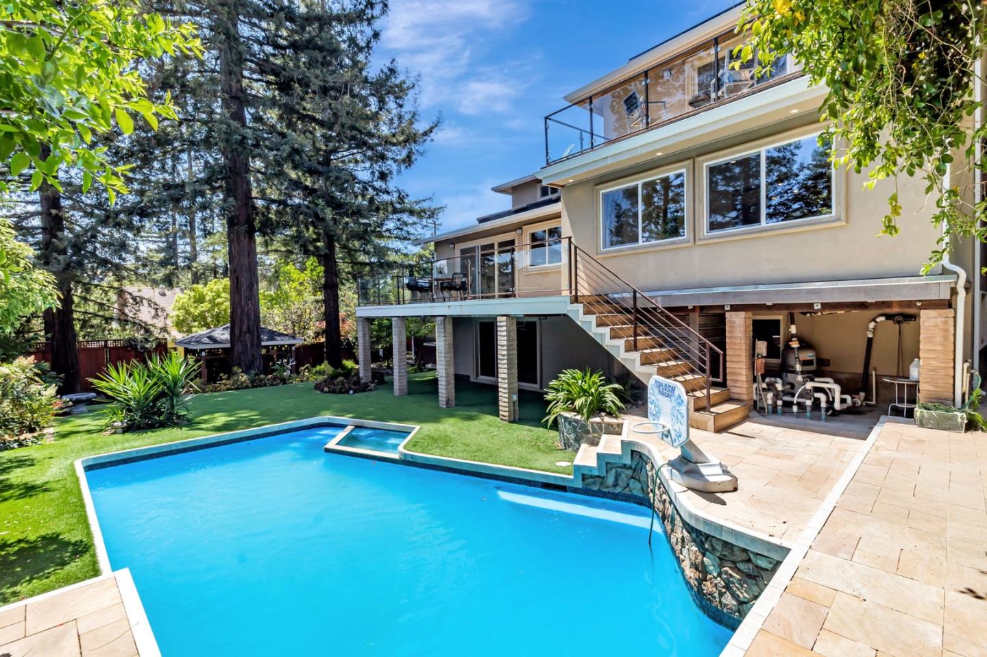 Detail Gallery Image 91 of 121 For 3119 Oak Knoll Dr, Redwood City,  CA 94062 - 8 Beds | 7 Baths