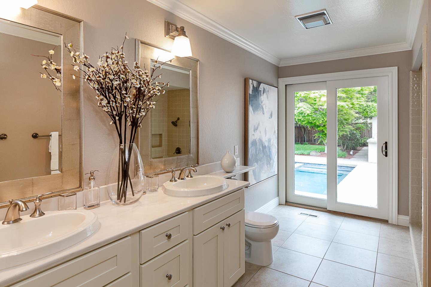 Detail Gallery Image 30 of 42 For 24139 Summerhill Ave, Los Altos,  CA 94024 - 6 Beds | 4/1 Baths
