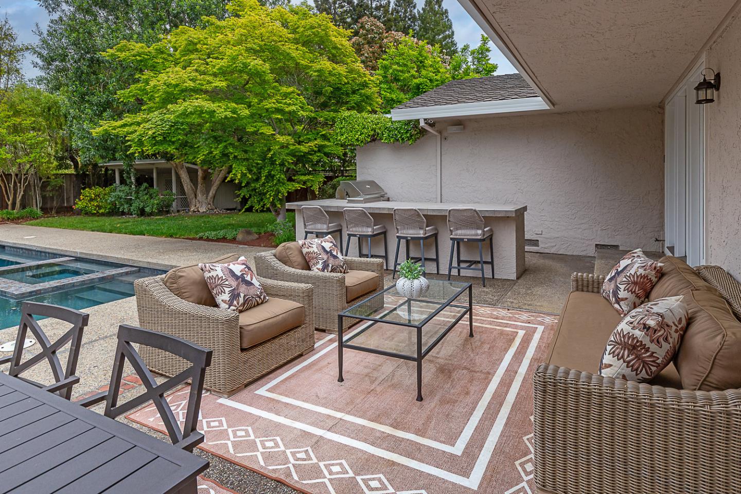 Detail Gallery Image 37 of 42 For 24139 Summerhill Ave, Los Altos,  CA 94024 - 6 Beds | 4/1 Baths