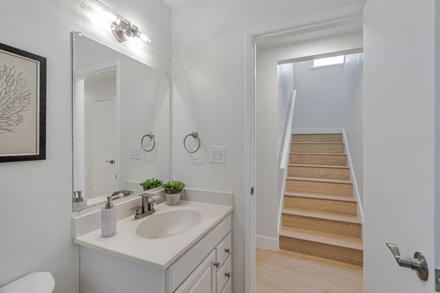 Detail Gallery Image 31 of 39 For 1069 Linda Dr, Campbell,  CA 95008 - 5 Beds | 3 Baths