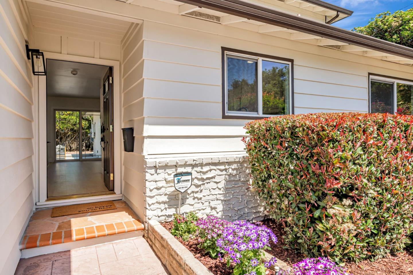 Detail Gallery Image 4 of 39 For 1069 Linda Dr, Campbell,  CA 95008 - 5 Beds | 3 Baths