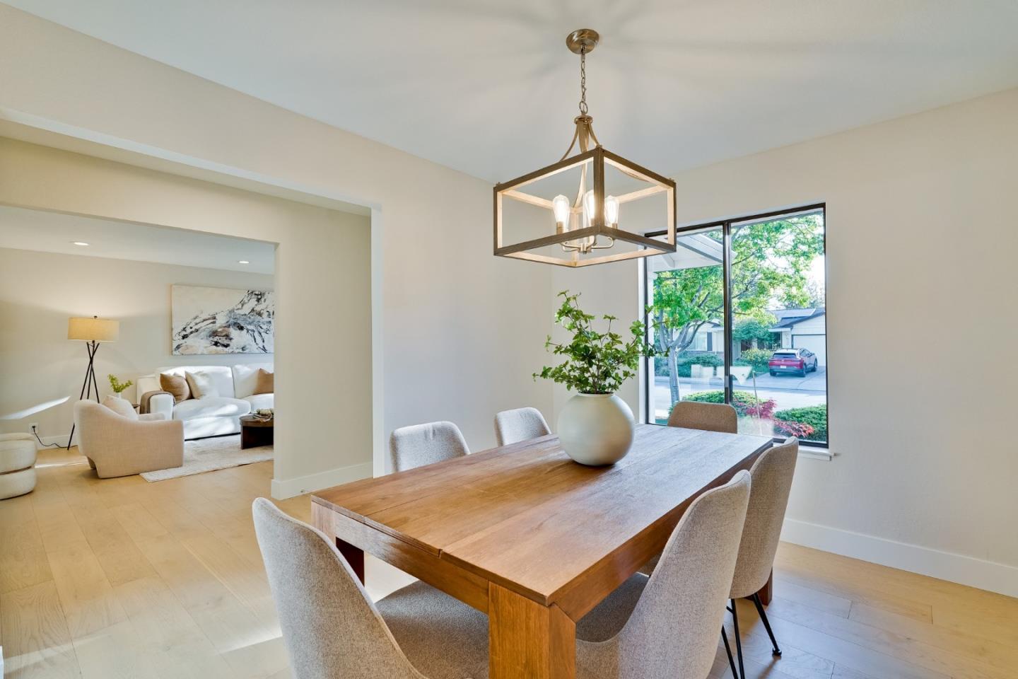 Detail Gallery Image 11 of 57 For 766 Mahogany Ln, Sunnyvale,  CA 94086 - 3 Beds | 2 Baths