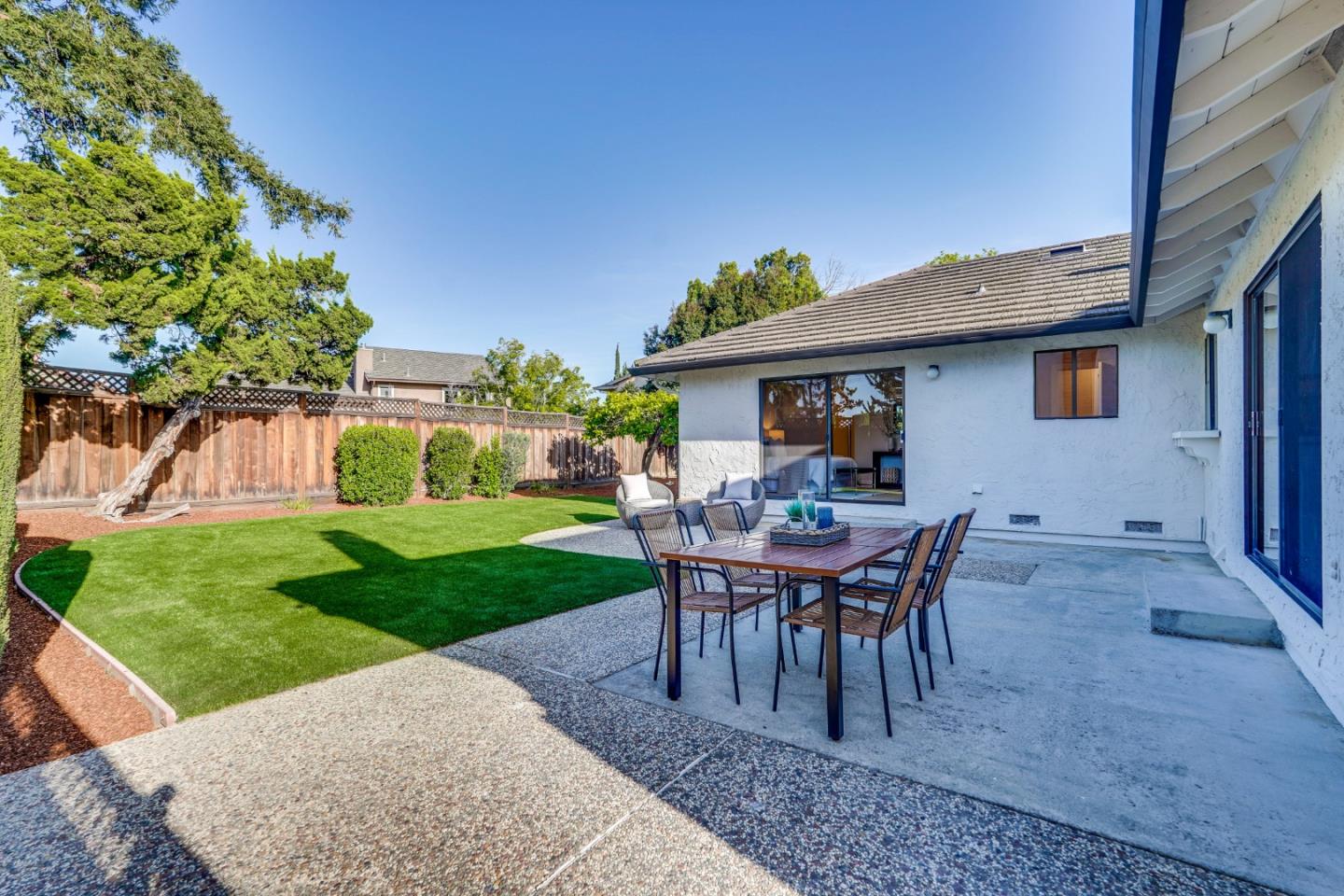 Detail Gallery Image 41 of 57 For 766 Mahogany Ln, Sunnyvale,  CA 94086 - 3 Beds | 2 Baths