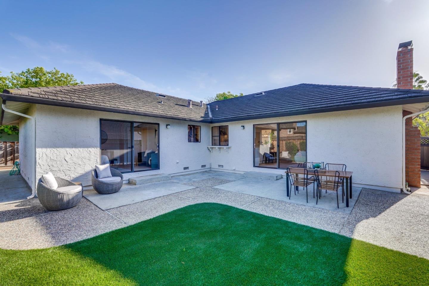 Detail Gallery Image 43 of 57 For 766 Mahogany Ln, Sunnyvale,  CA 94086 - 3 Beds | 2 Baths